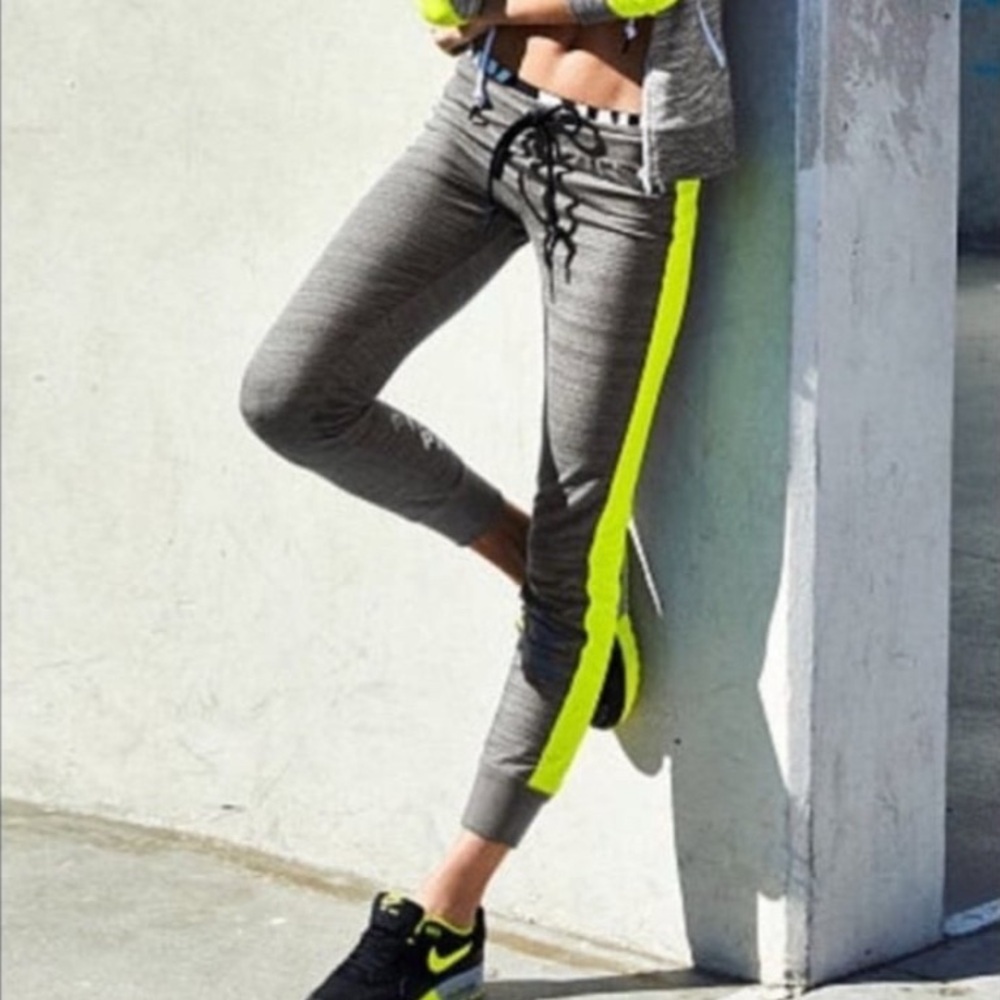PINK Victoria's Secret XS Gray Track Gym Pants